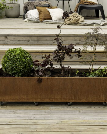 Aflange højbede - 40x120cm 25cm høj - Råjern - Med bundplade i metal og hjul