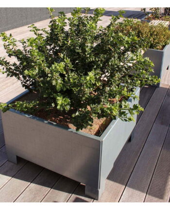 Land Modern  Kvadratisk plantekasse med ben i galvaniseret stål - 120 x 120 cm