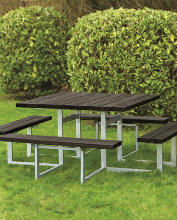 8´eren - sortmalet bord-/bænkesæt med galvaniseret stålstel